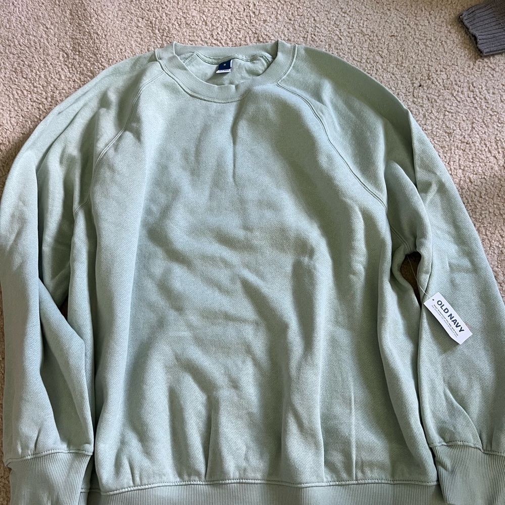 old navy sweatshirt new with tags
